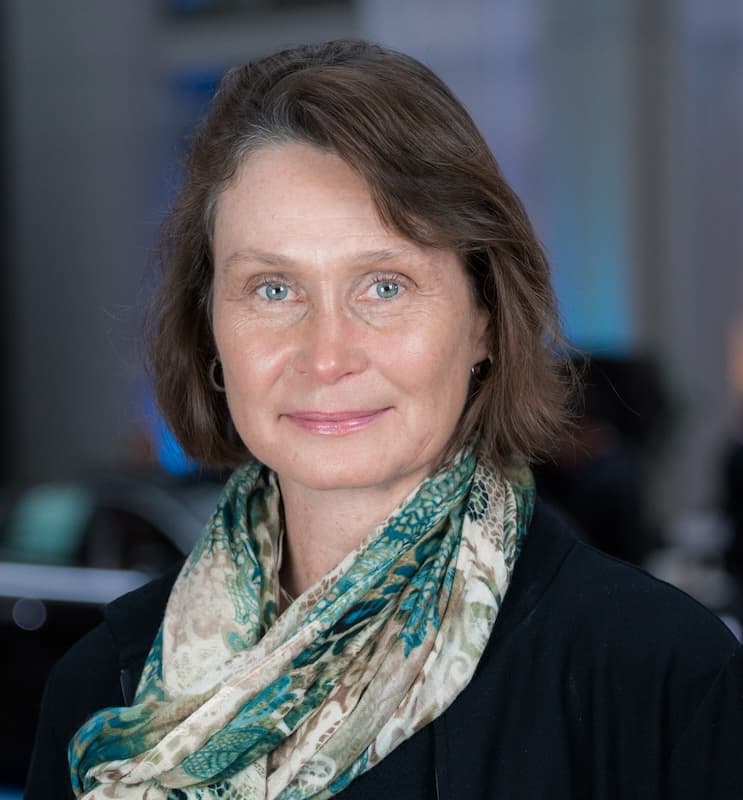 Bernadette Hyland-Wood